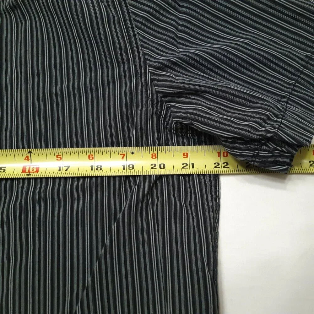Old Navy Shirt Mens Large Black Striped Button Down Y2K Minimalist Short‎ Sleeve
